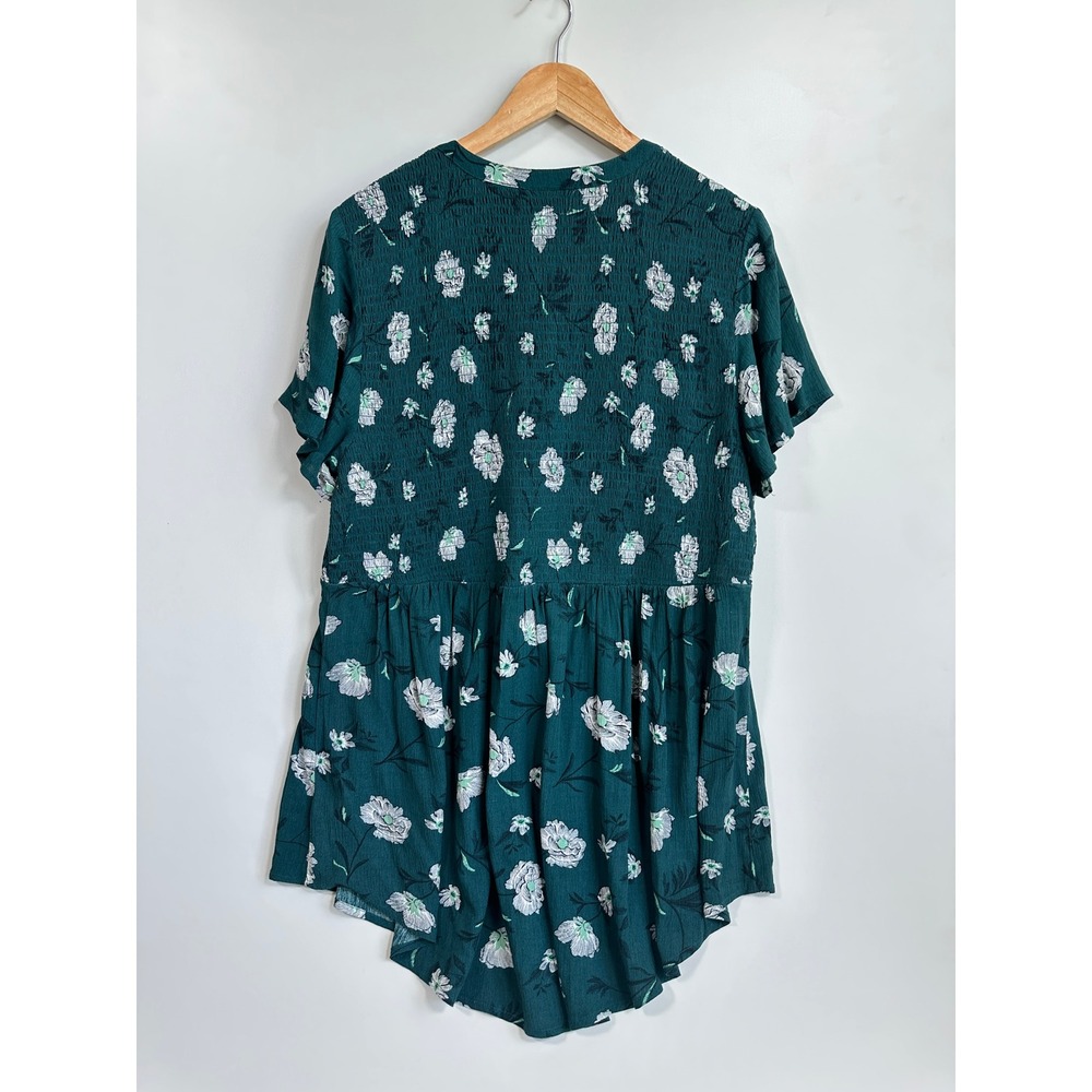 Torrid Babydoll Tunic Teal Floral Smocked Boho Cottagecore Casual Size 1 Casual - Picture 12 of 16